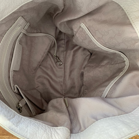 Michael Kors Leather Purse and Dust Bag - Picture 6 of 12